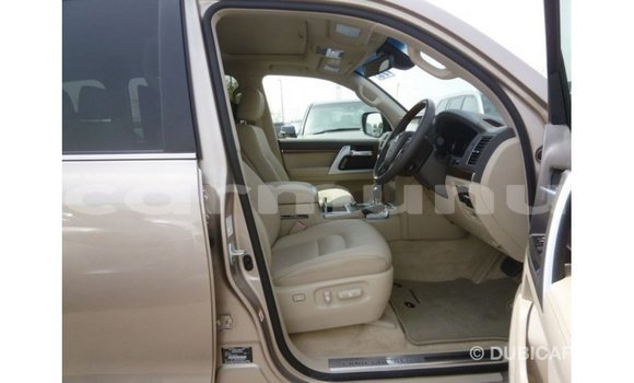 Buy Import Toyota Land Cruiser Other Car in Import - Dubai in Region of Bouenza Buy Import Toyota Land Cruiser Other Car in Import - Dubai in Region of Bouenza