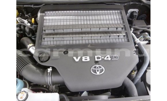 Buy Import Toyota Land Cruiser Brown Car in Import - Dubai in Region of Bouenza Buy Import Toyota Land Cruiser Brown Car in Import - Dubai in Region of Bouenza