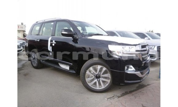 Acheter Import Voiture Toyota Land Cruiser Noir à Import - Dubai, Région de la Bouenza Acheter Import Voiture Toyota Land Cruiser Noir à Import - Dubai, Région de la Bouenza