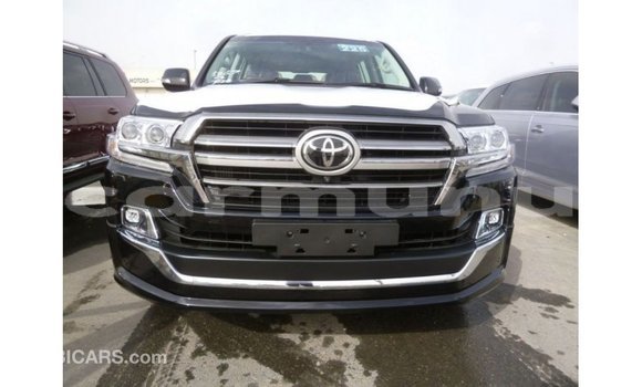 Acheter Import Voiture Toyota Land Cruiser Noir à Import - Dubai, Région de la Bouenza Acheter Import Voiture Toyota Land Cruiser Noir à Import - Dubai, Région de la Bouenza