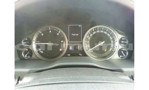 Acheter Import Voiture Toyota Land Cruiser Autre à Import - Dubai, Région de la Bouenza Acheter Import Voiture Toyota Land Cruiser Autre à Import - Dubai, Région de la Bouenza