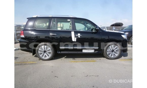 Buy Import Toyota Land Cruiser Black Car in Import - Dubai in Region of Bouenza Buy Import Toyota Land Cruiser Black Car in Import - Dubai in Region of Bouenza