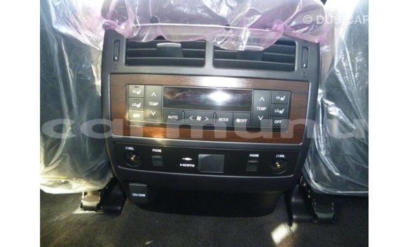 Buy Import Toyota Land Cruiser Black Car in Import - Dubai in Region of Bouenza Buy Import Toyota Land Cruiser Black Car in Import - Dubai in Region of Bouenza