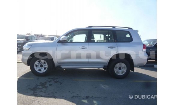 Buy Import Toyota Land Cruiser Other Car in Import - Dubai in Region of Bouenza Buy Import Toyota Land Cruiser Other Car in Import - Dubai in Region of Bouenza