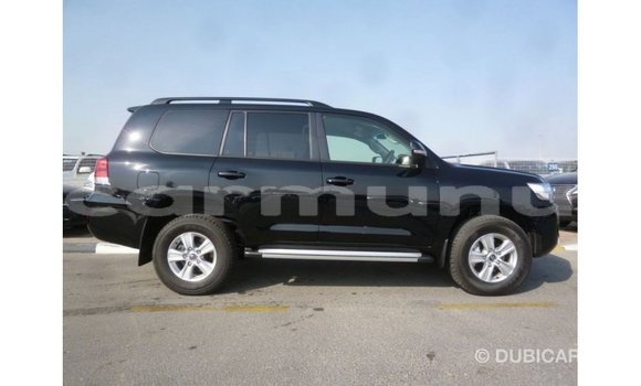 Buy Import Toyota Land Cruiser Black Car in Import - Dubai in Region of Bouenza Buy Import Toyota Land Cruiser Black Car in Import - Dubai in Region of Bouenza