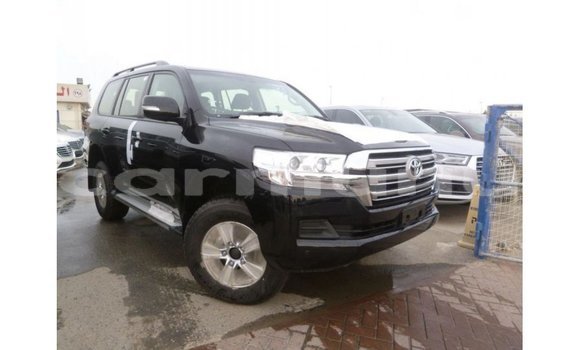 Buy Import Toyota Land Cruiser Black Car in Import - Dubai in Region of Bouenza Buy Import Toyota Land Cruiser Black Car in Import - Dubai in Region of Bouenza