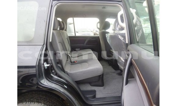 Buy Import Toyota Land Cruiser Black Car in Import - Dubai in Region of Bouenza Buy Import Toyota Land Cruiser Black Car in Import - Dubai in Region of Bouenza