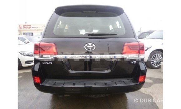 Acheter Import Voiture Toyota Land Cruiser Noir à Import - Dubai, Région de la Bouenza Acheter Import Voiture Toyota Land Cruiser Noir à Import - Dubai, Région de la Bouenza