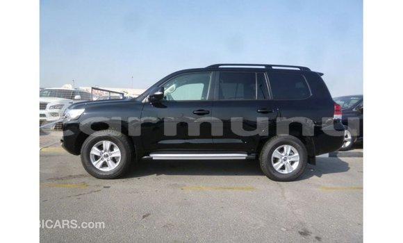 Buy Import Toyota Land Cruiser Black Car in Import - Dubai in Region of Bouenza Buy Import Toyota Land Cruiser Black Car in Import - Dubai in Region of Bouenza