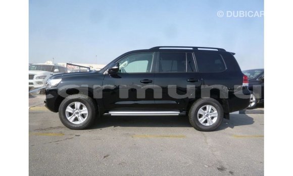 Buy Import Toyota Land Cruiser Black Car in Import - Dubai in Region of Bouenza Buy Import Toyota Land Cruiser Black Car in Import - Dubai in Region of Bouenza