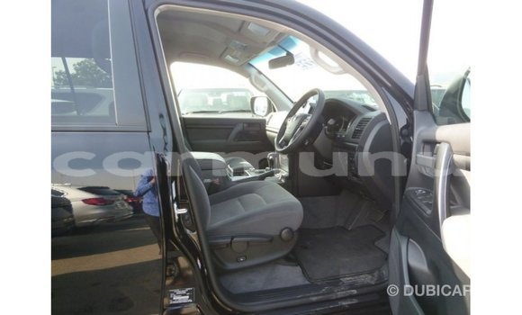Buy Import Toyota Land Cruiser Black Car in Import - Dubai in Region of Bouenza Buy Import Toyota Land Cruiser Black Car in Import - Dubai in Region of Bouenza