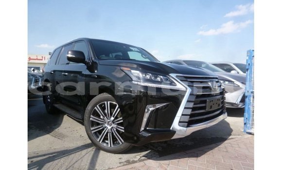 Acheter Import Voiture Lexus LX Noir à Import - Dubai, Région de la Bouenza Acheter Import Voiture Lexus LX Noir à Import - Dubai, Région de la Bouenza