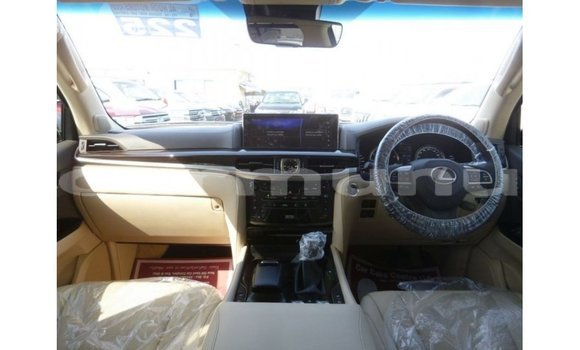 Acheter Import Voiture Lexus LX Noir à Import - Dubai, Région de la Bouenza Acheter Import Voiture Lexus LX Noir à Import - Dubai, Région de la Bouenza