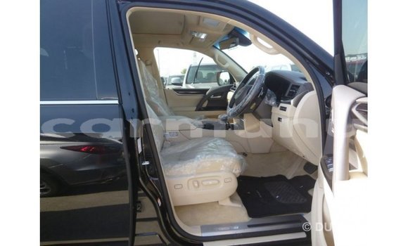 Acheter Import Voiture Lexus LX Noir à Import - Dubai, Région de la Bouenza Acheter Import Voiture Lexus LX Noir à Import - Dubai, Région de la Bouenza