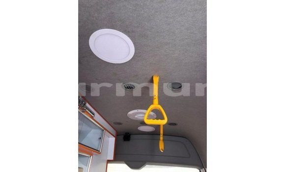Buy Import Toyota Hiace White Car in Import - Dubai in Region of Bouenza Buy Import Toyota Hiace White Car in Import - Dubai in Region of Bouenza