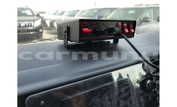 Buy Import Toyota Hiace White Car in Import - Dubai in Region of Bouenza Buy Import Toyota Hiace White Car in Import - Dubai in Region of Bouenza