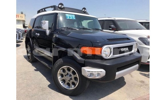 Acheter Import Voiture Toyota FJ Cruiser Noir à Import - Dubai, Région de la Bouenza Acheter Import Voiture Toyota FJ Cruiser Noir à Import - Dubai, Région de la Bouenza