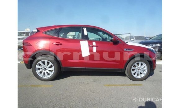 Acheter Import Voiture Jaguar E-Pace Rouge à Import - Dubai, Région de la Bouenza Acheter Import Voiture Jaguar E-Pace Rouge à Import - Dubai, Région de la Bouenza