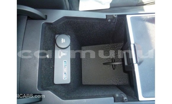 Acheter Import Voiture Jaguar E-Pace Rouge à Import - Dubai, Région de la Bouenza Acheter Import Voiture Jaguar E-Pace Rouge à Import - Dubai, Région de la Bouenza