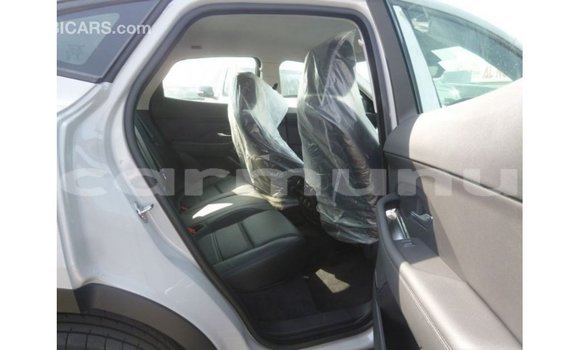 Buy Import Jaguar E-Pace White Car in Import - Dubai in Region of Bouenza Buy Import Jaguar E-Pace White Car in Import - Dubai in Region of Bouenza