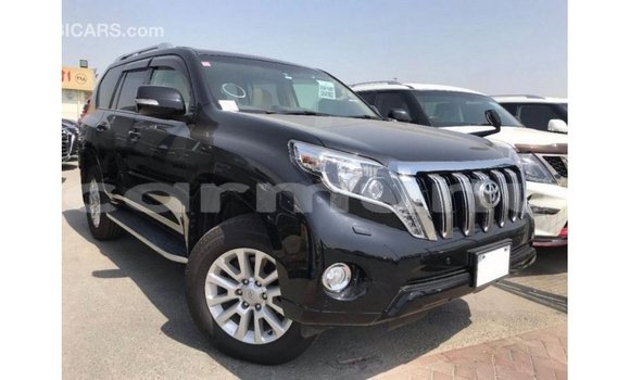 Acheter Import Voiture Toyota Prado Noir à Import - Dubai, Région de la Bouenza Acheter Import Voiture Toyota Prado Noir à Import - Dubai, Région de la Bouenza