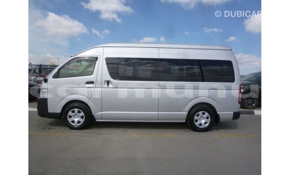 Acheter Import Voiture Toyota Hiace Autre à Import - Dubai, Région de la Bouenza Acheter Import Voiture Toyota Hiace Autre à Import - Dubai, Région de la Bouenza
