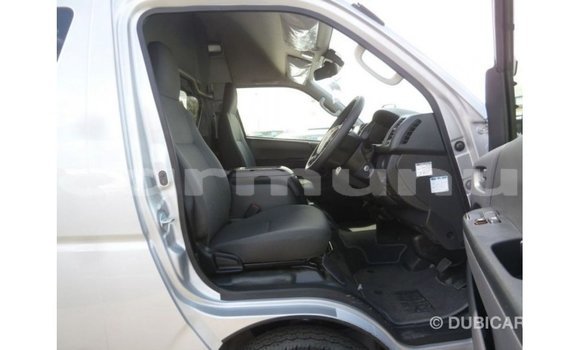 Acheter Import Voiture Toyota Hiace Autre à Import - Dubai, Région de la Bouenza Acheter Import Voiture Toyota Hiace Autre à Import - Dubai, Région de la Bouenza