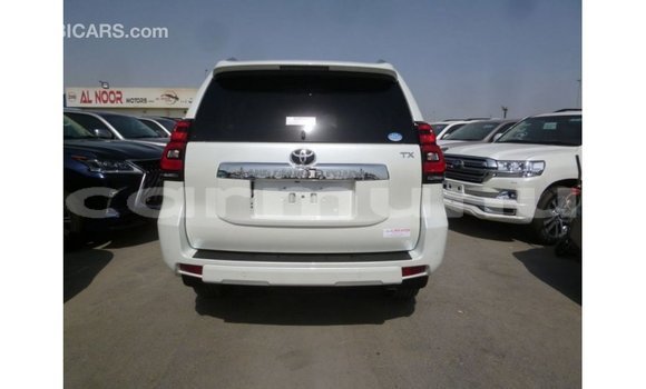 Acheter Import Voiture Toyota Prado Blanc à Import - Dubai, Région de la Bouenza Acheter Import Voiture Toyota Prado Blanc à Import - Dubai, Région de la Bouenza