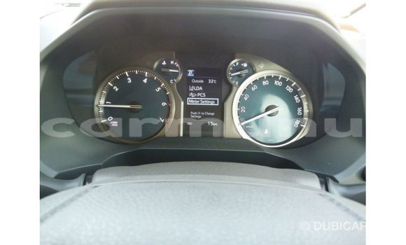 Acheter Import Voiture Toyota Prado Blanc à Import - Dubai, Région de la Bouenza Acheter Import Voiture Toyota Prado Blanc à Import - Dubai, Région de la Bouenza