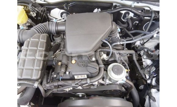 Buy Import Toyota Prado White Car in Import - Dubai in Region of Bouenza Buy Import Toyota Prado White Car in Import - Dubai in Region of Bouenza