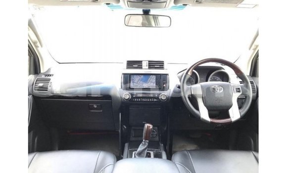 Buy Import Toyota Prado White Car in Import - Dubai in Region of Bouenza Buy Import Toyota Prado White Car in Import - Dubai in Region of Bouenza