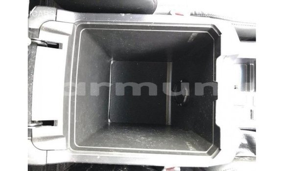 Buy Import Toyota Prado White Car in Import - Dubai in Region of Bouenza Buy Import Toyota Prado White Car in Import - Dubai in Region of Bouenza