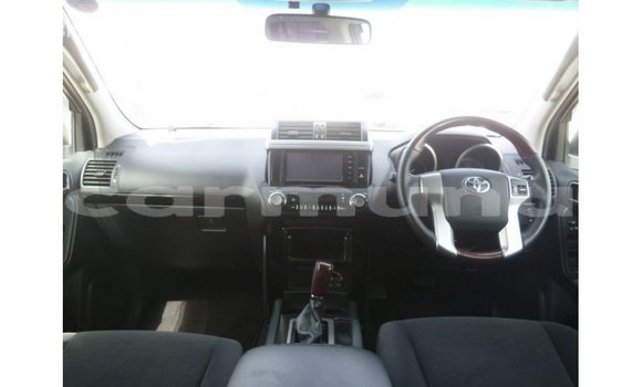 Buy Import Toyota Prado White Car in Import - Dubai in Region of Bouenza Buy Import Toyota Prado White Car in Import - Dubai in Region of Bouenza