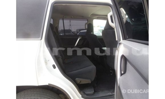 Buy Import Toyota Prado White Car in Import - Dubai in Region of Bouenza Buy Import Toyota Prado White Car in Import - Dubai in Region of Bouenza