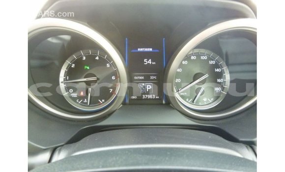 Buy Import Toyota Prado White Car in Import - Dubai in Region of Bouenza Buy Import Toyota Prado White Car in Import - Dubai in Region of Bouenza