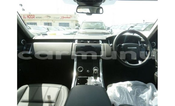 Acheter Import Voiture Land Rover Range Rover Noir à Import - Dubai, Région de la Bouenza Acheter Import Voiture Land Rover Range Rover Noir à Import - Dubai, Région de la Bouenza
