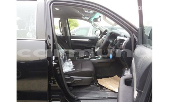 Buy Import Toyota Hilux Black Car in Import - Dubai in Region of Bouenza Buy Import Toyota Hilux Black Car in Import - Dubai in Region of Bouenza