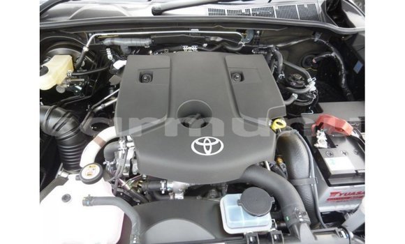 Buy Import Toyota Hilux Black Car in Import - Dubai in Region of Bouenza Buy Import Toyota Hilux Black Car in Import - Dubai in Region of Bouenza