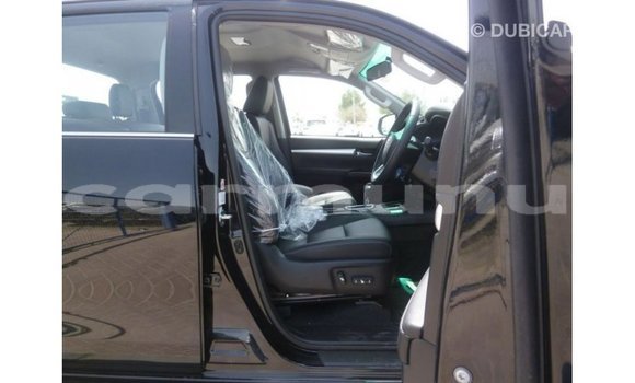Buy Import Toyota Hilux Black Car in Import - Dubai in Region of Bouenza Buy Import Toyota Hilux Black Car in Import - Dubai in Region of Bouenza