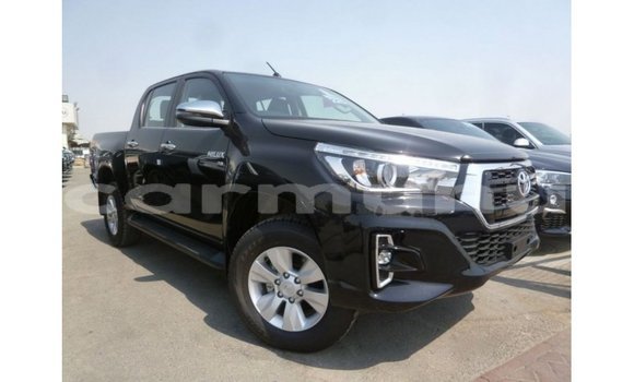 Acheter Import Voiture Toyota Hilux Noir à Import - Dubai, Région de la Bouenza Acheter Import Voiture Toyota Hilux Noir à Import - Dubai, Région de la Bouenza