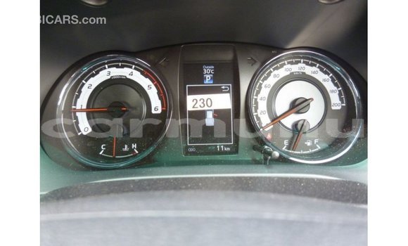 Acheter Import Voiture Toyota Hilux Blanc à Import - Dubai, Région de la Bouenza Acheter Import Voiture Toyota Hilux Blanc à Import - Dubai, Région de la Bouenza