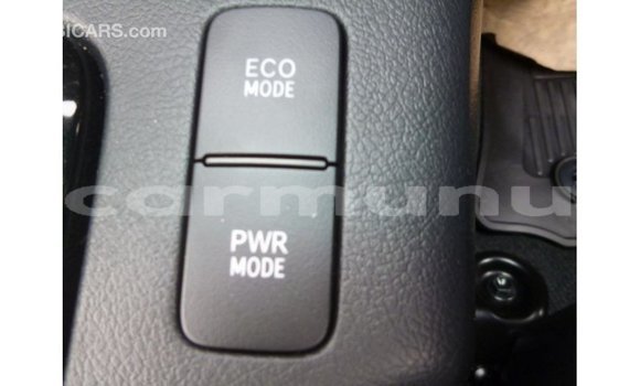 Acheter Import Voiture Toyota Hilux Blanc à Import - Dubai, Région de la Bouenza Acheter Import Voiture Toyota Hilux Blanc à Import - Dubai, Région de la Bouenza