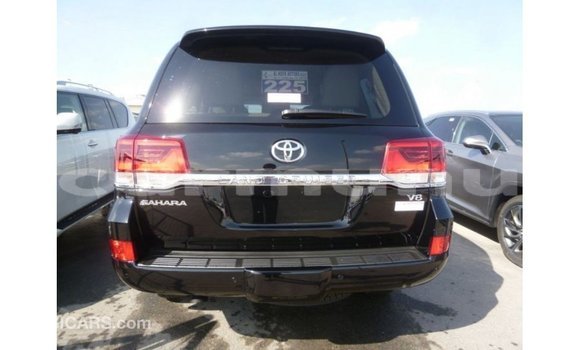 Acheter Import Voiture Toyota Land Cruiser Noir à Import - Dubai, Région de la Bouenza Acheter Import Voiture Toyota Land Cruiser Noir à Import - Dubai, Région de la Bouenza