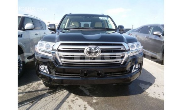 Acheter Import Voiture Toyota Land Cruiser Noir à Import - Dubai, Région de la Bouenza Acheter Import Voiture Toyota Land Cruiser Noir à Import - Dubai, Région de la Bouenza