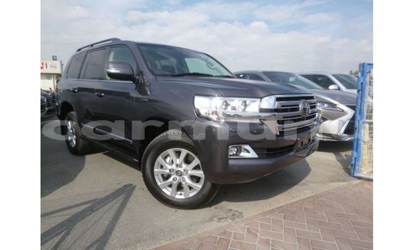 Buy Import Toyota Land Cruiser Other Car in Import - Dubai in Region of Bouenza Buy Import Toyota Land Cruiser Other Car in Import - Dubai in Region of Bouenza