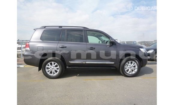 Buy Import Toyota Land Cruiser Other Car in Import - Dubai in Region of Bouenza Buy Import Toyota Land Cruiser Other Car in Import - Dubai in Region of Bouenza