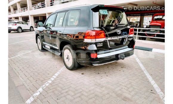 Acheter Import Voiture Toyota Land Cruiser Noir à Import - Dubai, Région de la Bouenza Acheter Import Voiture Toyota Land Cruiser Noir à Import - Dubai, Région de la Bouenza