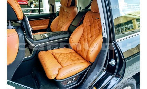 Acheter Import Voiture Toyota Land Cruiser Noir à Import - Dubai, Région de la Bouenza Acheter Import Voiture Toyota Land Cruiser Noir à Import - Dubai, Région de la Bouenza