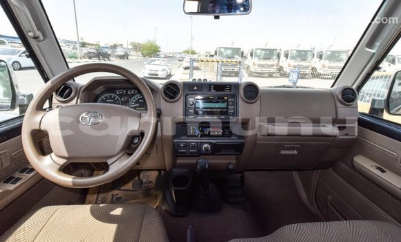 Buy Import Toyota Land Cruiser Other Car in Import - Dubai in Region of Bouenza Buy Import Toyota Land Cruiser Other Car in Import - Dubai in Region of Bouenza
