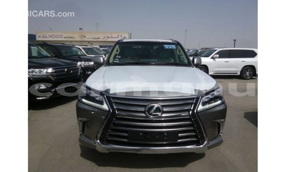 Acheter Import Voiture Lexus LX Autre à Import - Dubai, Région de la Bouenza Acheter Import Voiture Lexus LX Autre à Import - Dubai, Région de la Bouenza